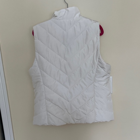 Michael Kors Off-White Quilted Vest - Picture 3 of 6